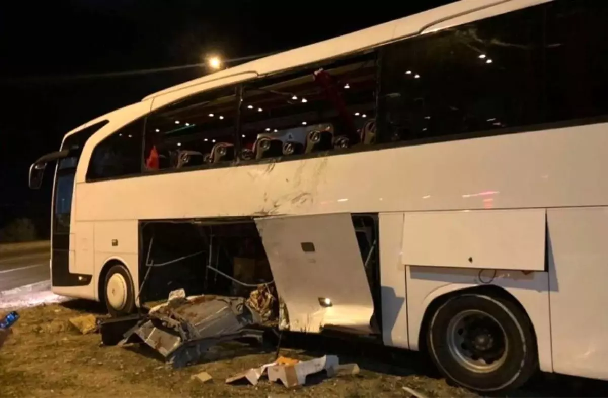 Bandırma’da Trafik Kazası: 14 Yaralı