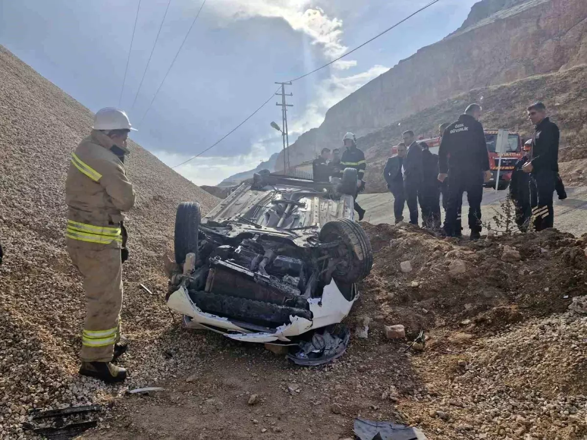 Mardin’de Takla Atan Araçta Sürücü Yaralandı